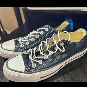 Converse black low top with no-tie laces